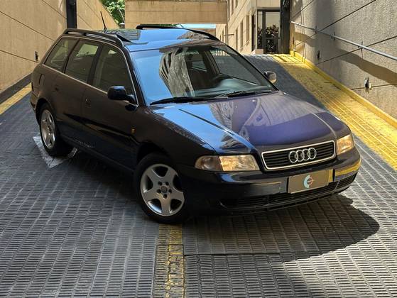 AUDI A4 2.4 AVANT V6 30V GASOLINA 4P TIPTRONIC AUDI A4 2.4 AVANT V6 30V GASOLINA 4P TIPTRONIC